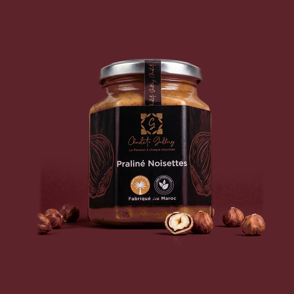 Praliné Noisette — fond bordeaux
