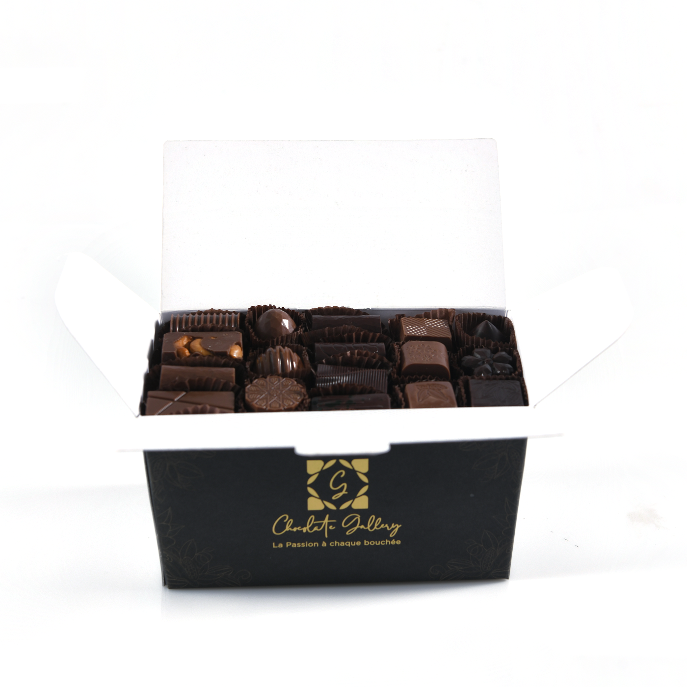 Ballotin de Bonbons Chocolat — fond blanc