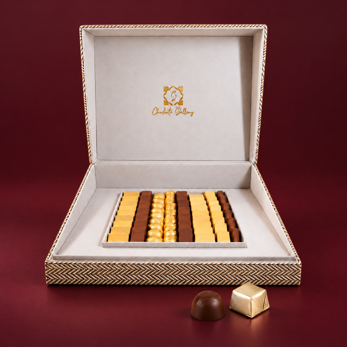 Coffret Collection — fond bordeaux